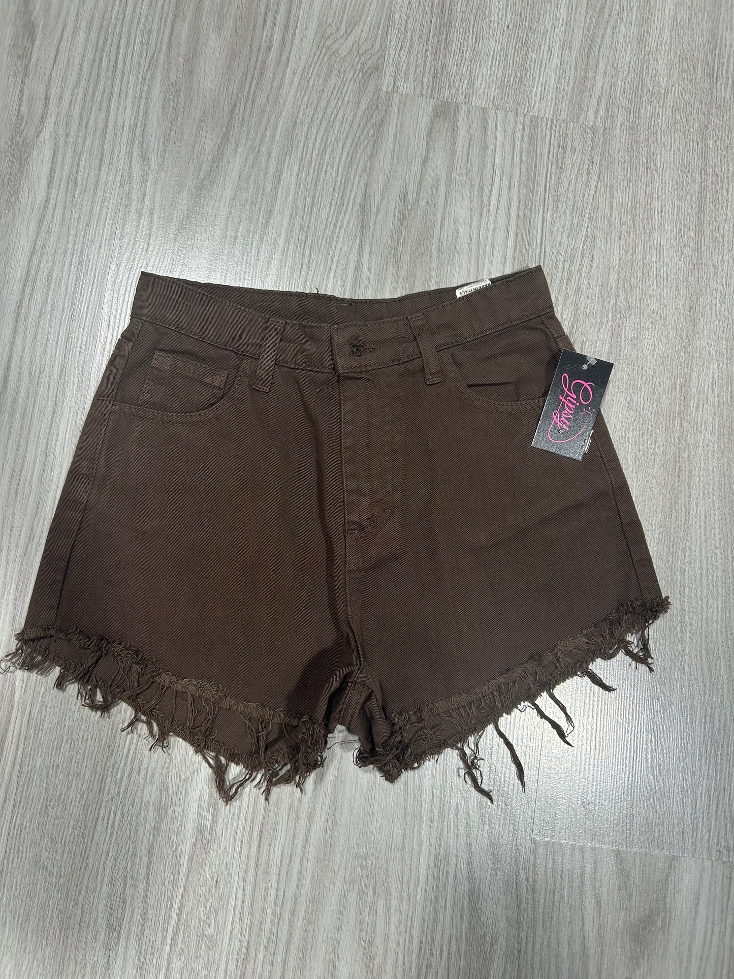 Short sfrangiato