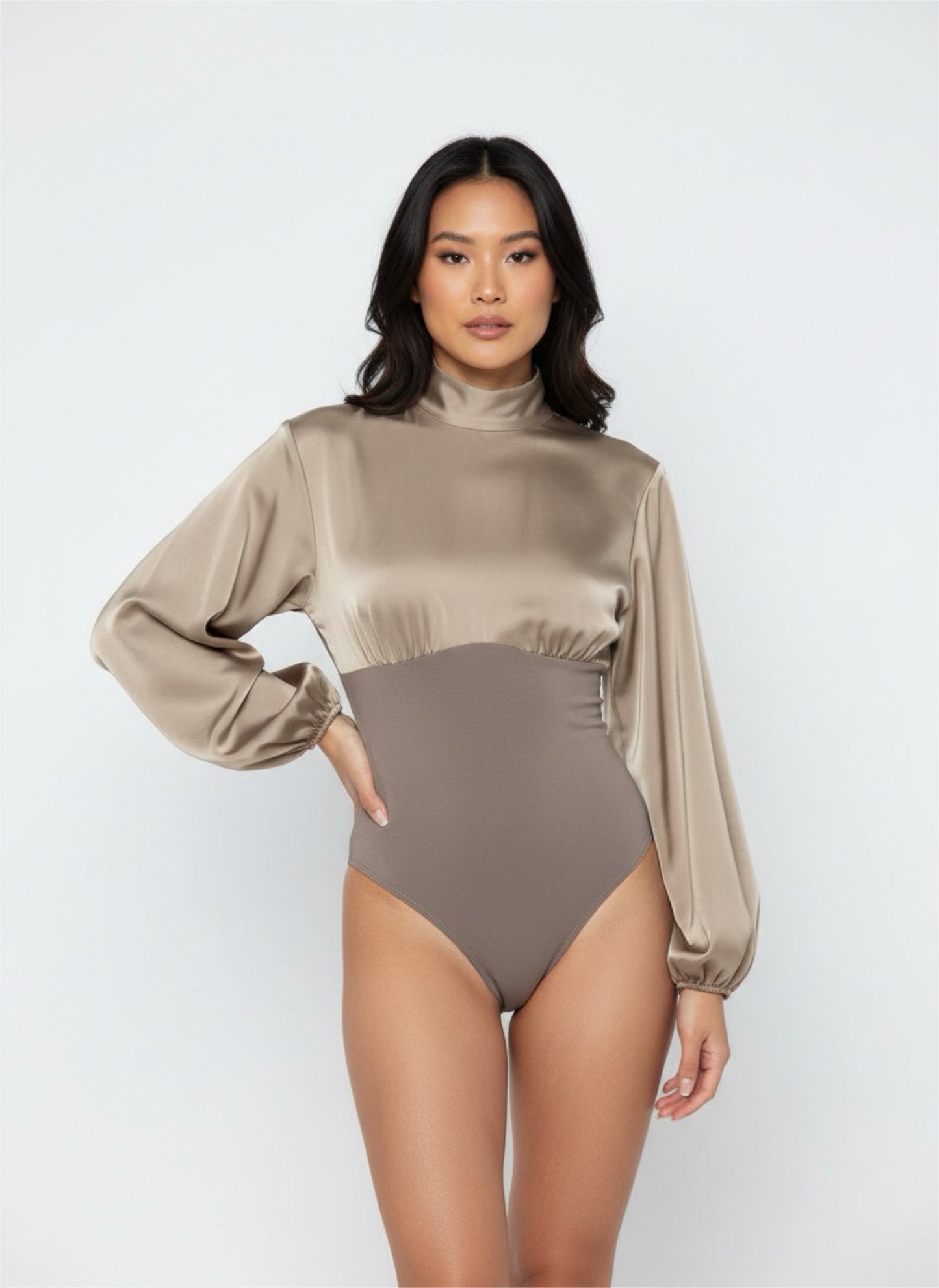 Body con scollo sulla schiena