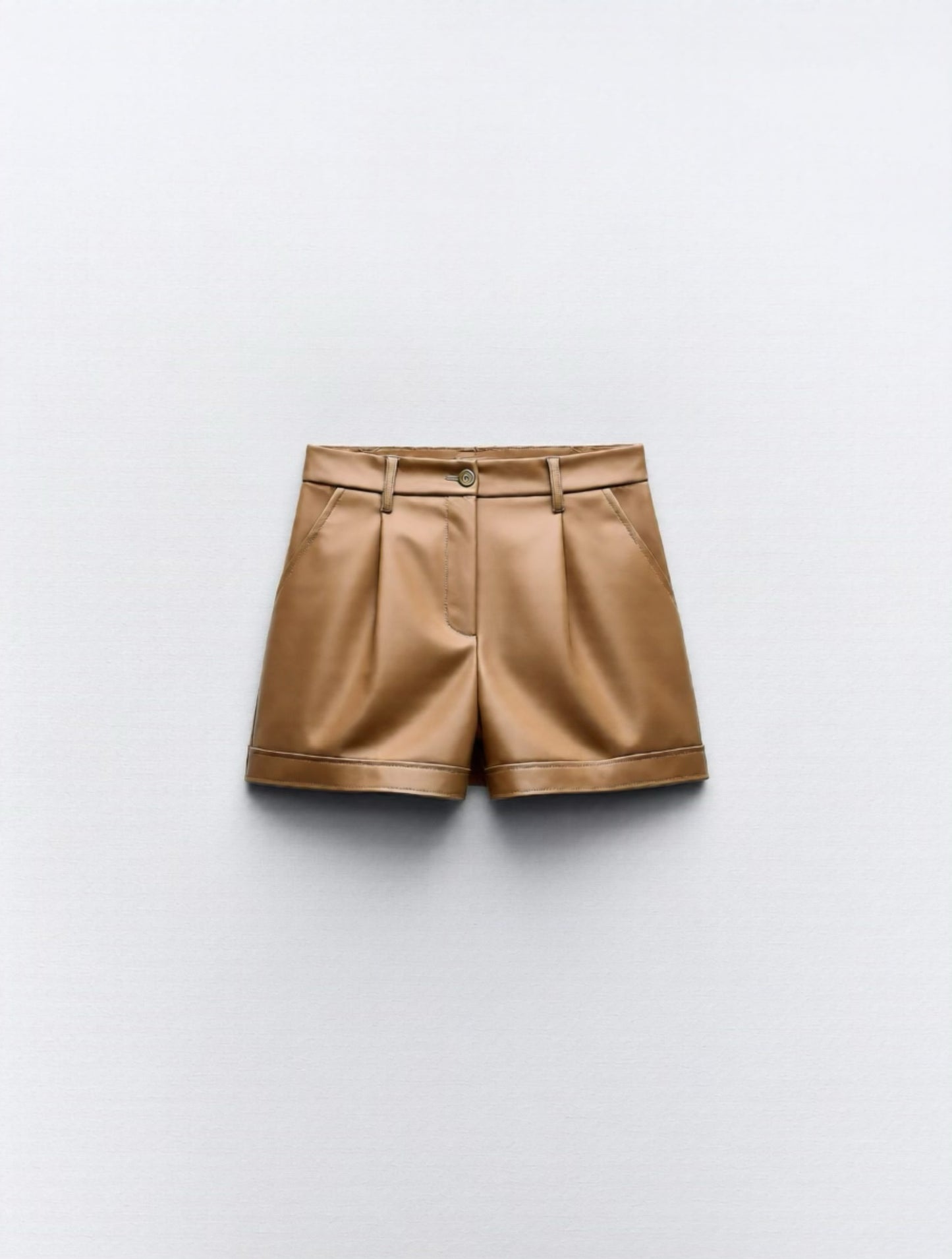 Pantaloncini corti ecopelle