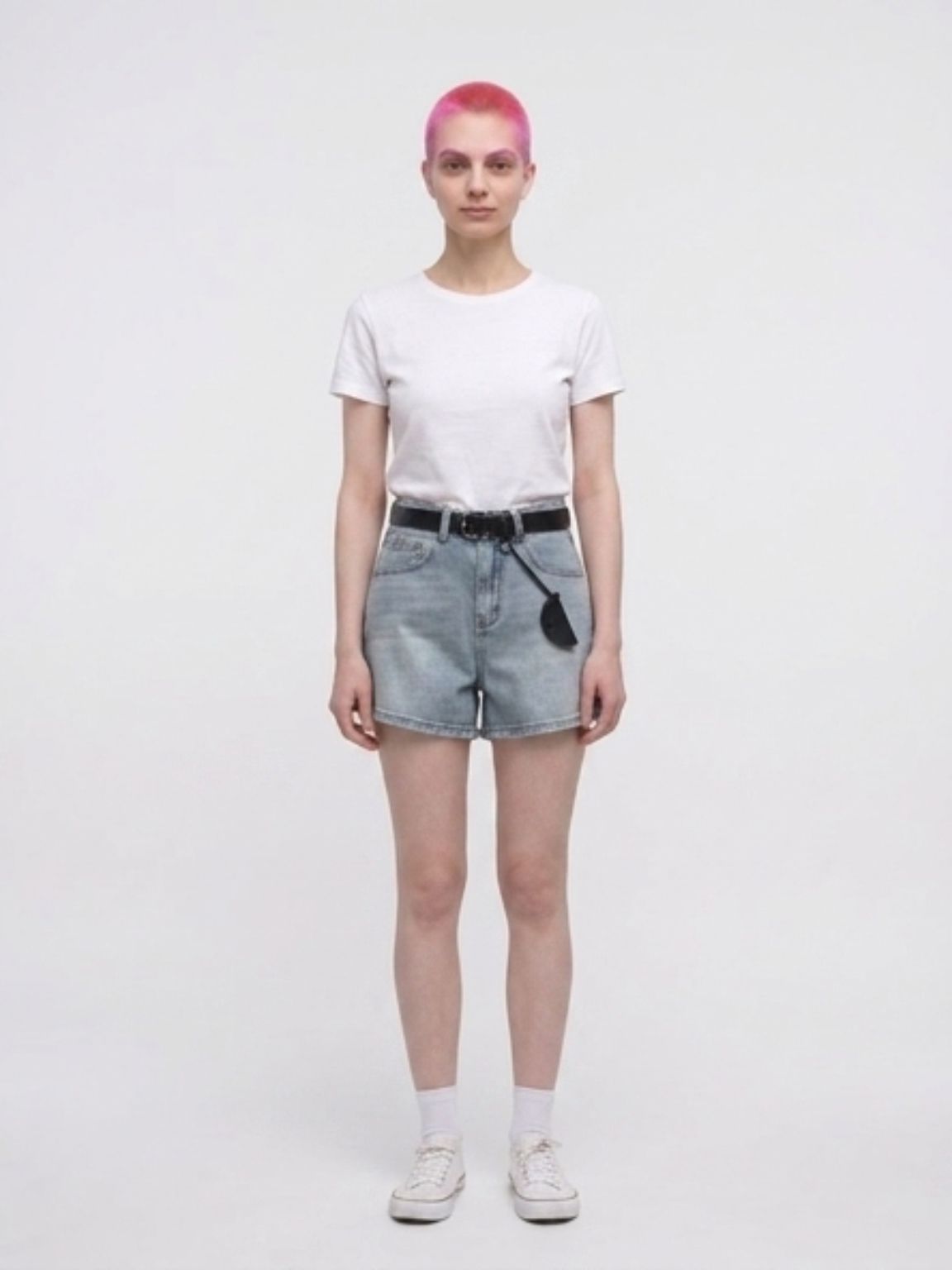 Jeans short con cintura ecopelle