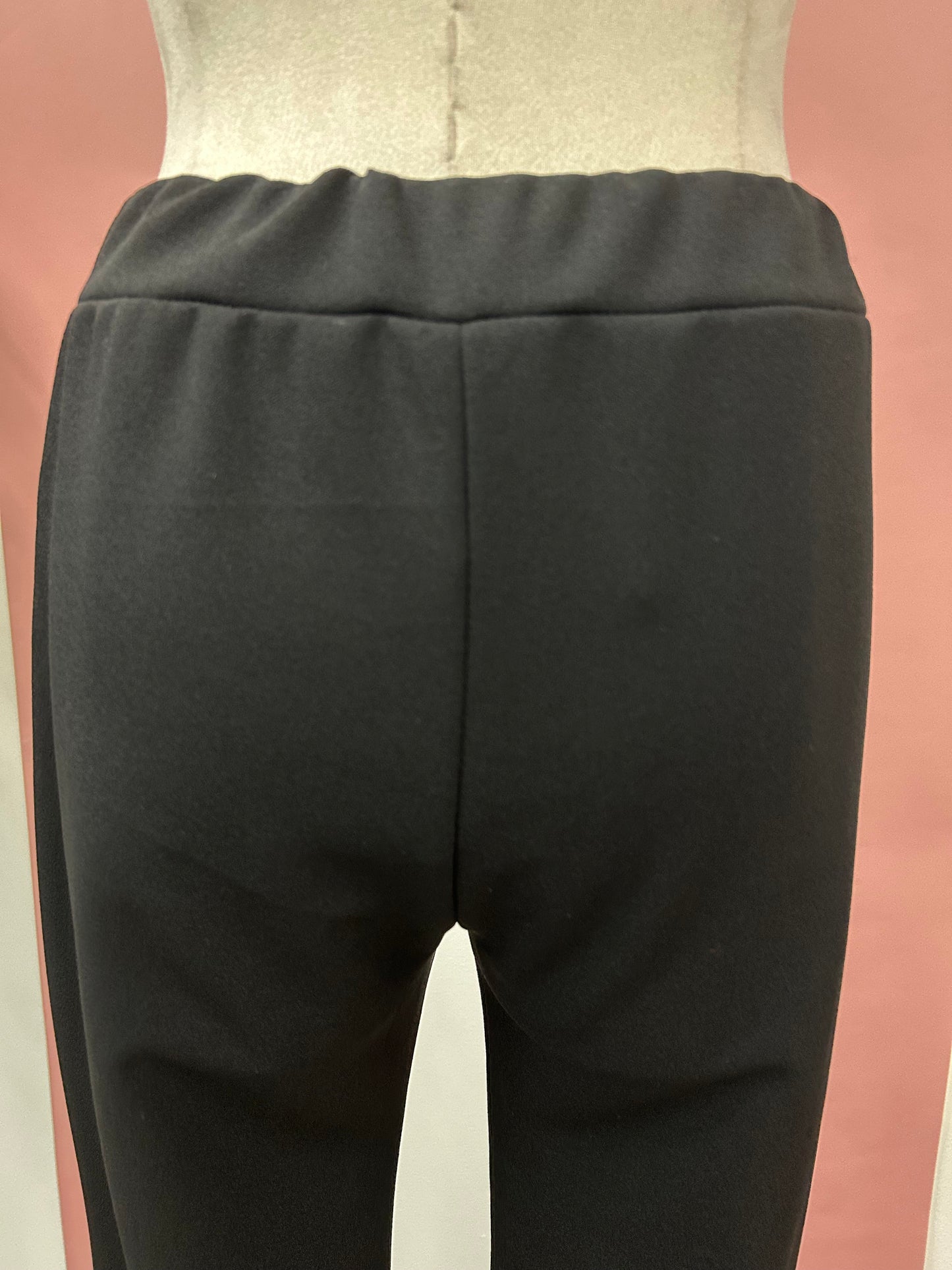Pantaloni N 11