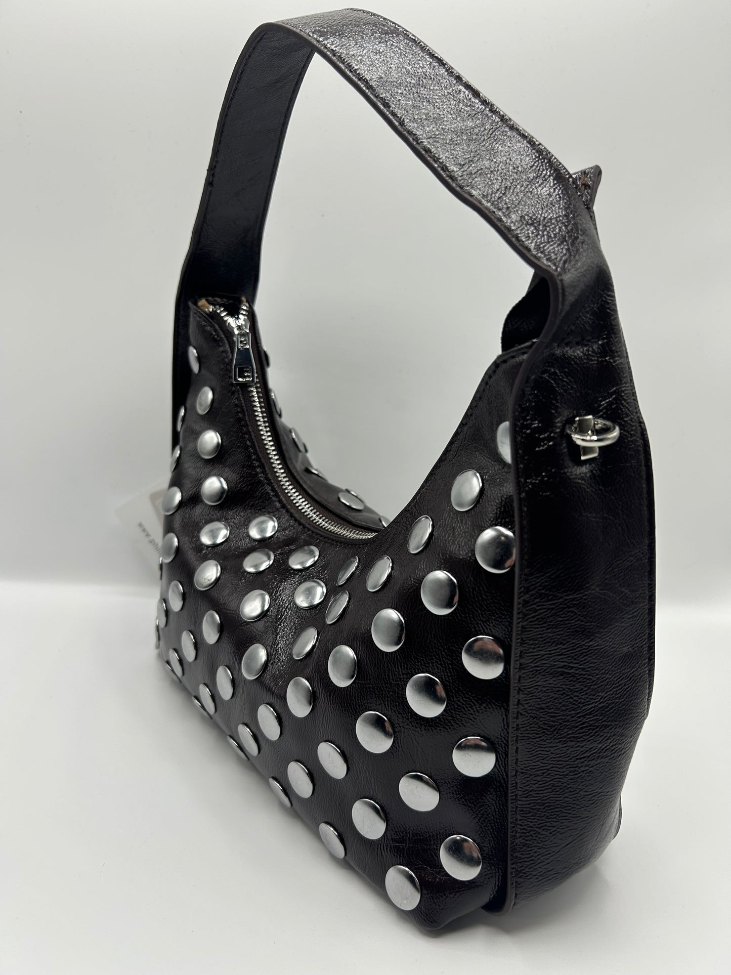 Borsa con borchie