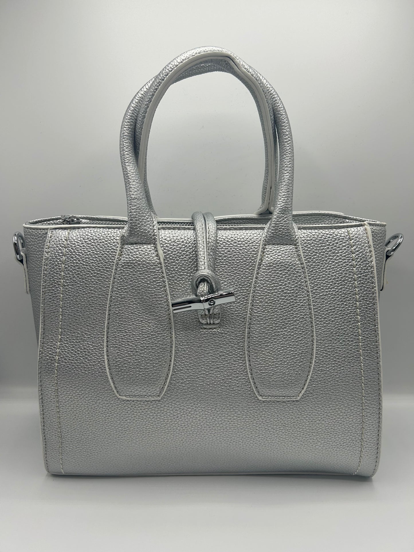 Borsa Mirta