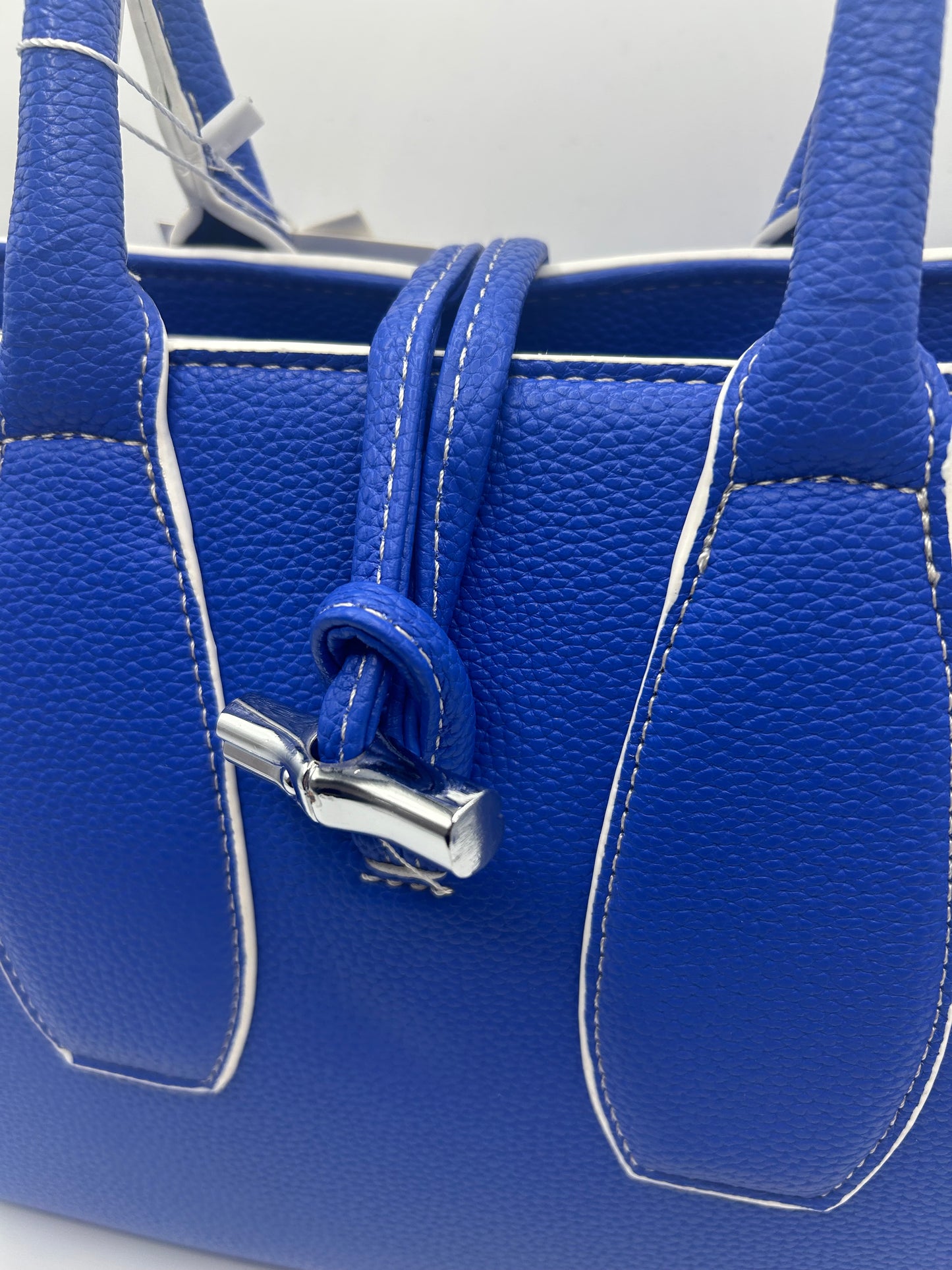 Borsa Mirta