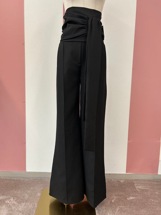 Pantalone vita altissima con fusciacca