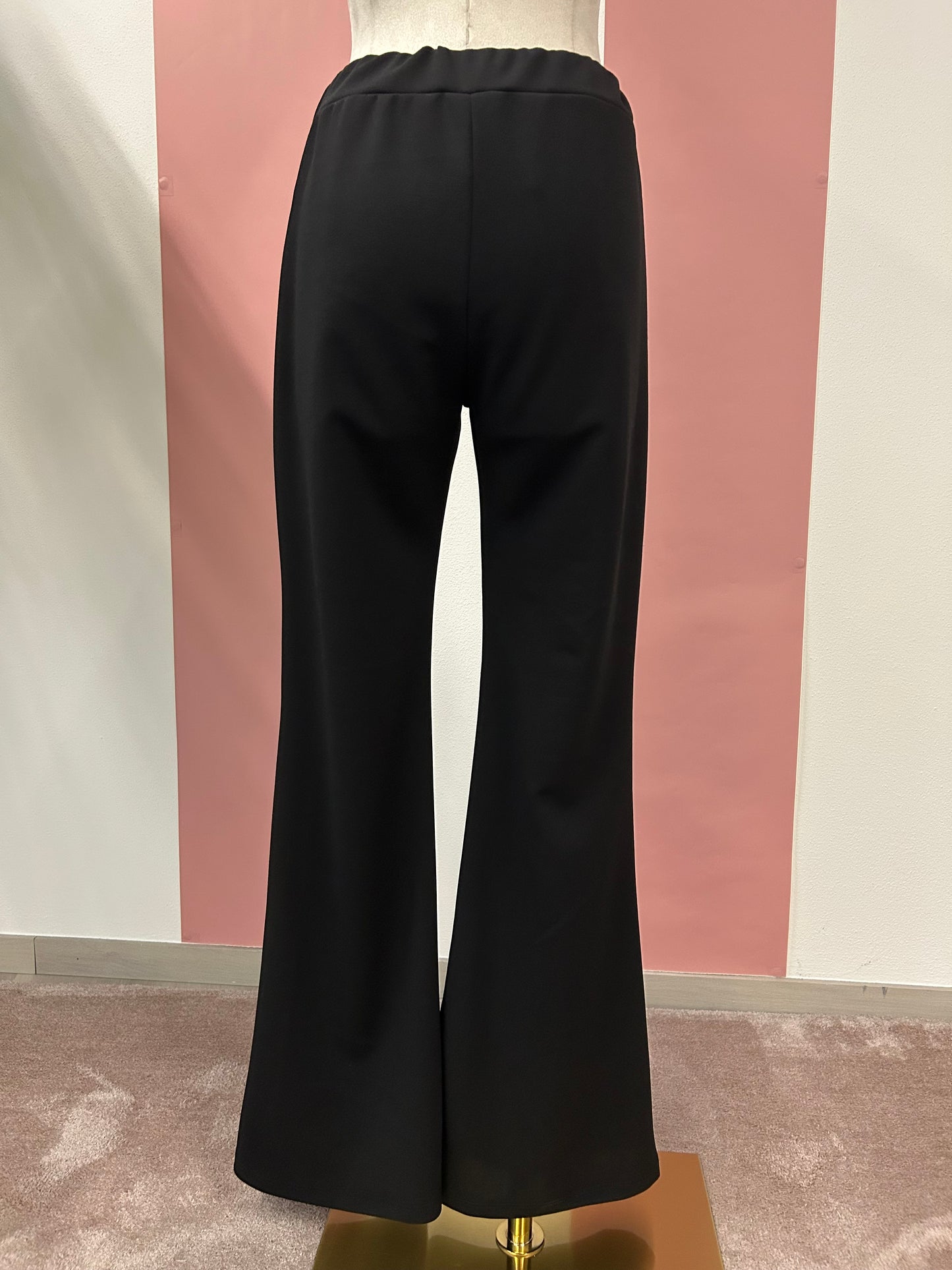 Pantaloni N 11