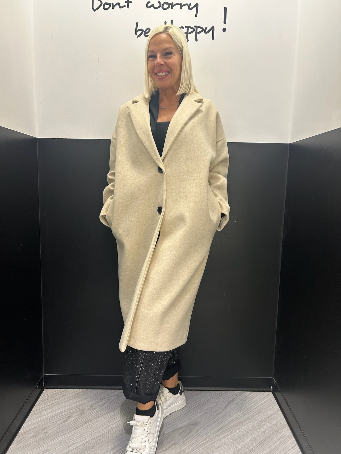 Cappotto over con due bottoni