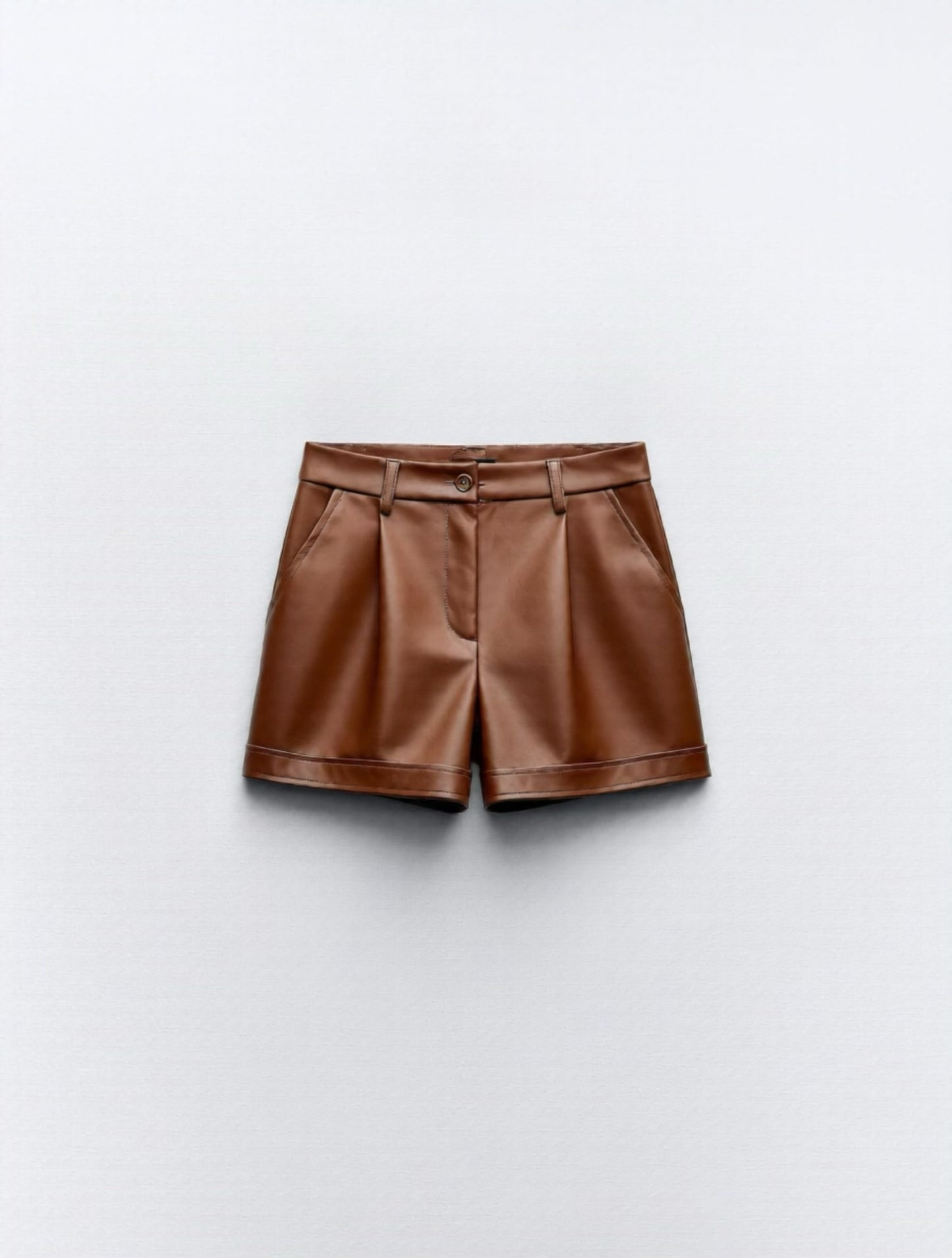 Pantaloncini corti ecopelle