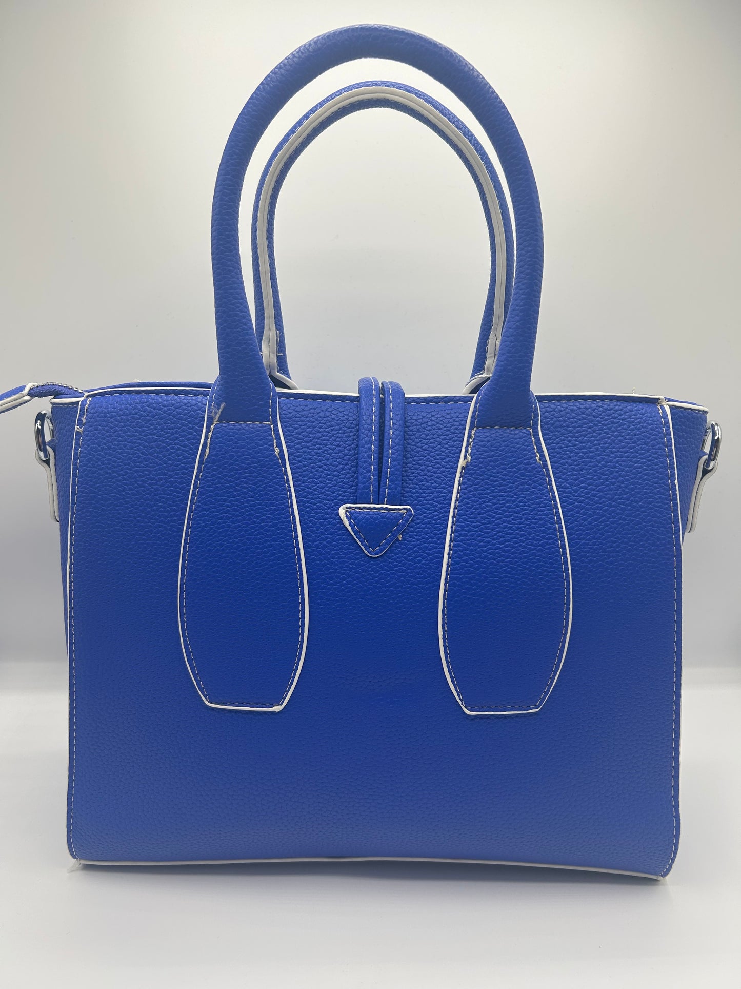 Borsa Mirta