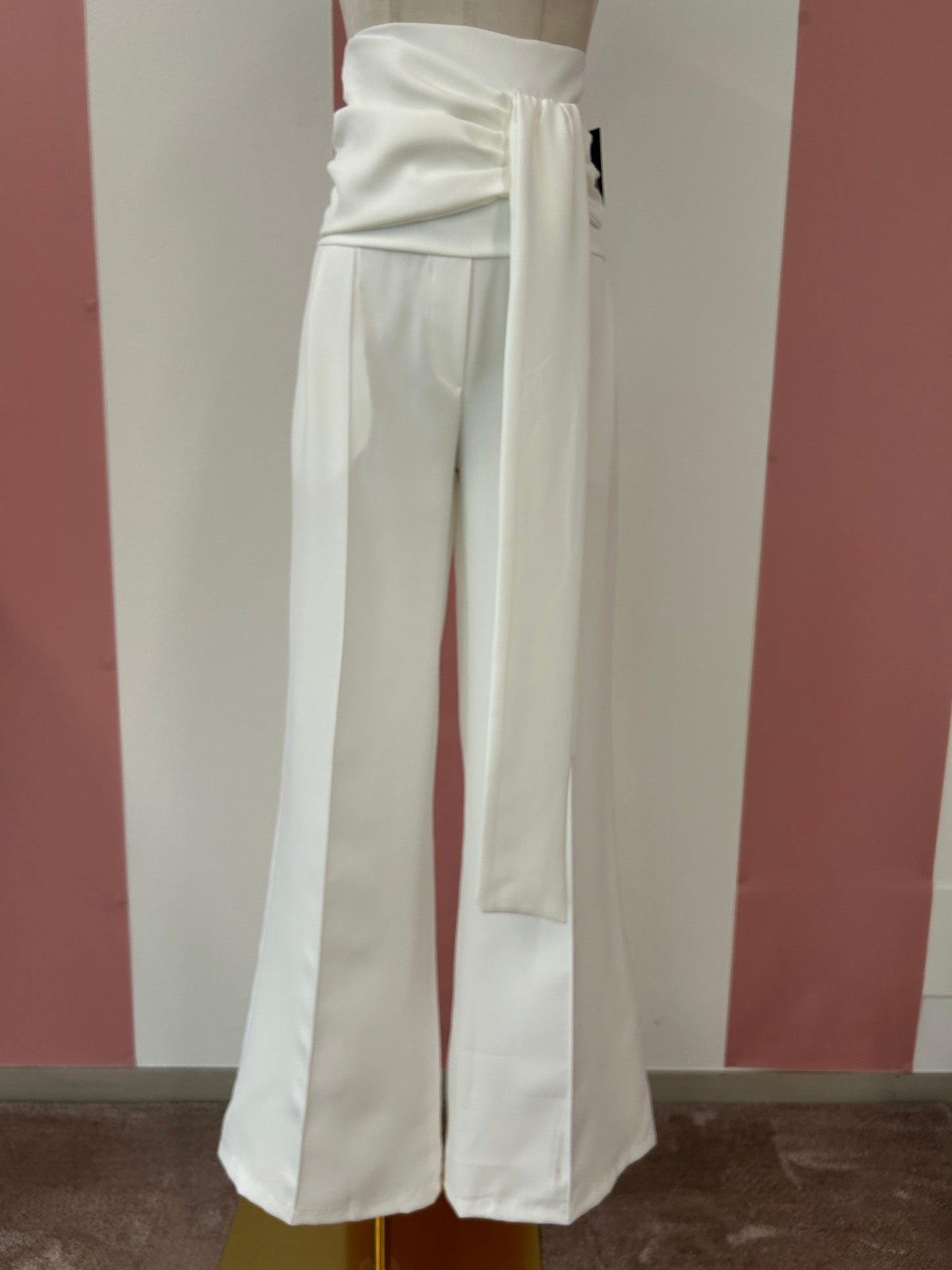 Pantalone vita altissima con fusciacca