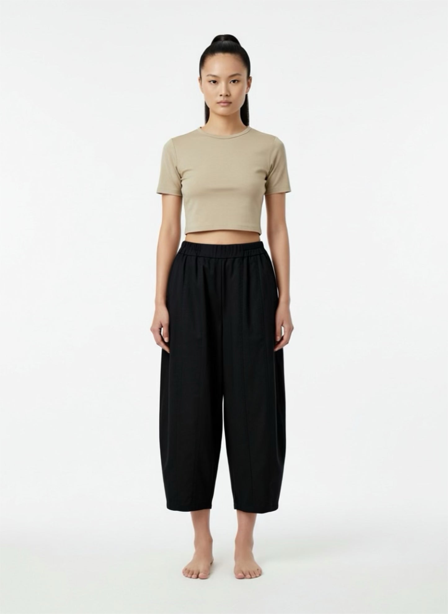 Pantaloni N 8